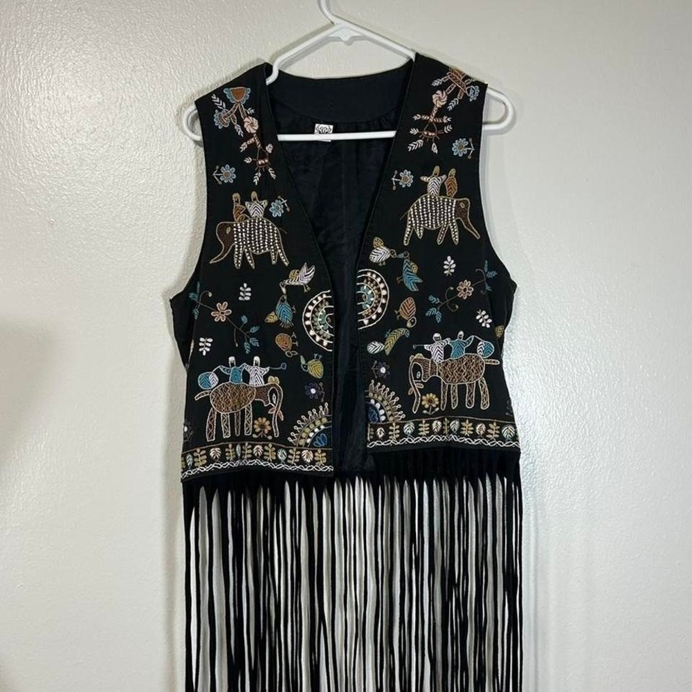 Upcycled Boho Tribal Embroidered Open Vest Fringed Hem Cowgirl Western Festival - Picture 4 of 5